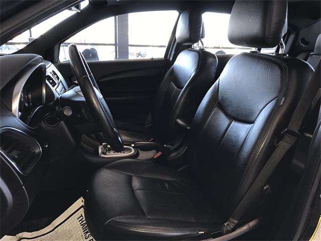 2012 Chrysler 200 Touring 4dr Sedan